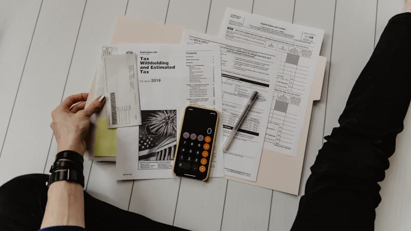 How to Read an HOA Monthly Financial Report: A Board Member's Guide